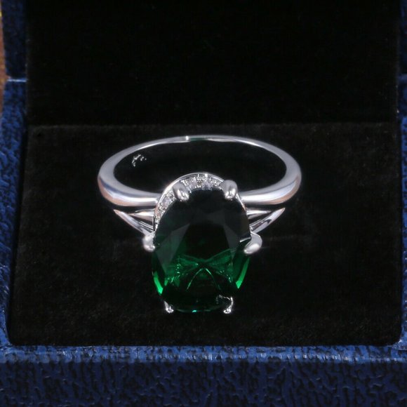 FIRM Elegant Oval Cut Emerald .925 Silver Ring - Picture 5 of 8